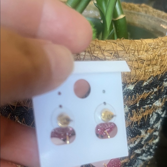 Sparkling Heart Drop Earrings - Picture 3 of 3